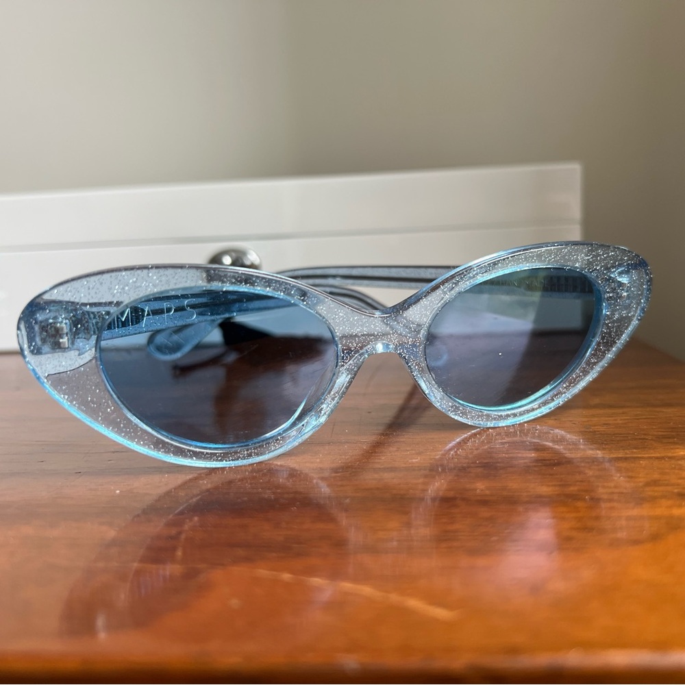 Mars Sunglasses in sparkly blue